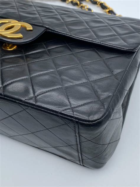 Come Riconoscere una borsa Chanel 2.55 Falsa